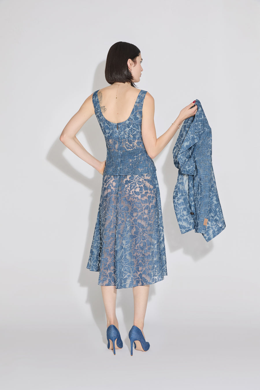 Classic Silhouette — Billie Belle Blu